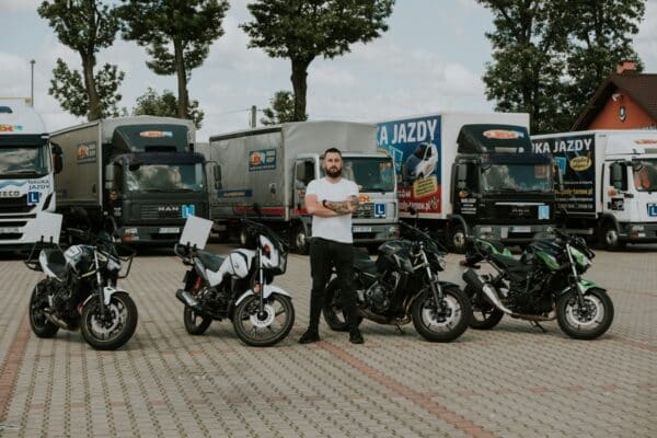 Flota pojazdów do szkoleń nauki jazdy