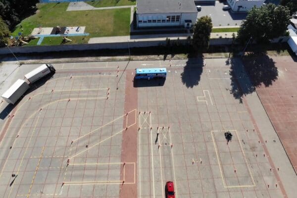 Plac szkoły jazdy
